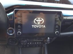 TOYOYA HILUX DOBLE CABINA 2.8D4D lleno