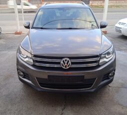 VOLKSWAGEN TIGUAN 4MOTION lleno